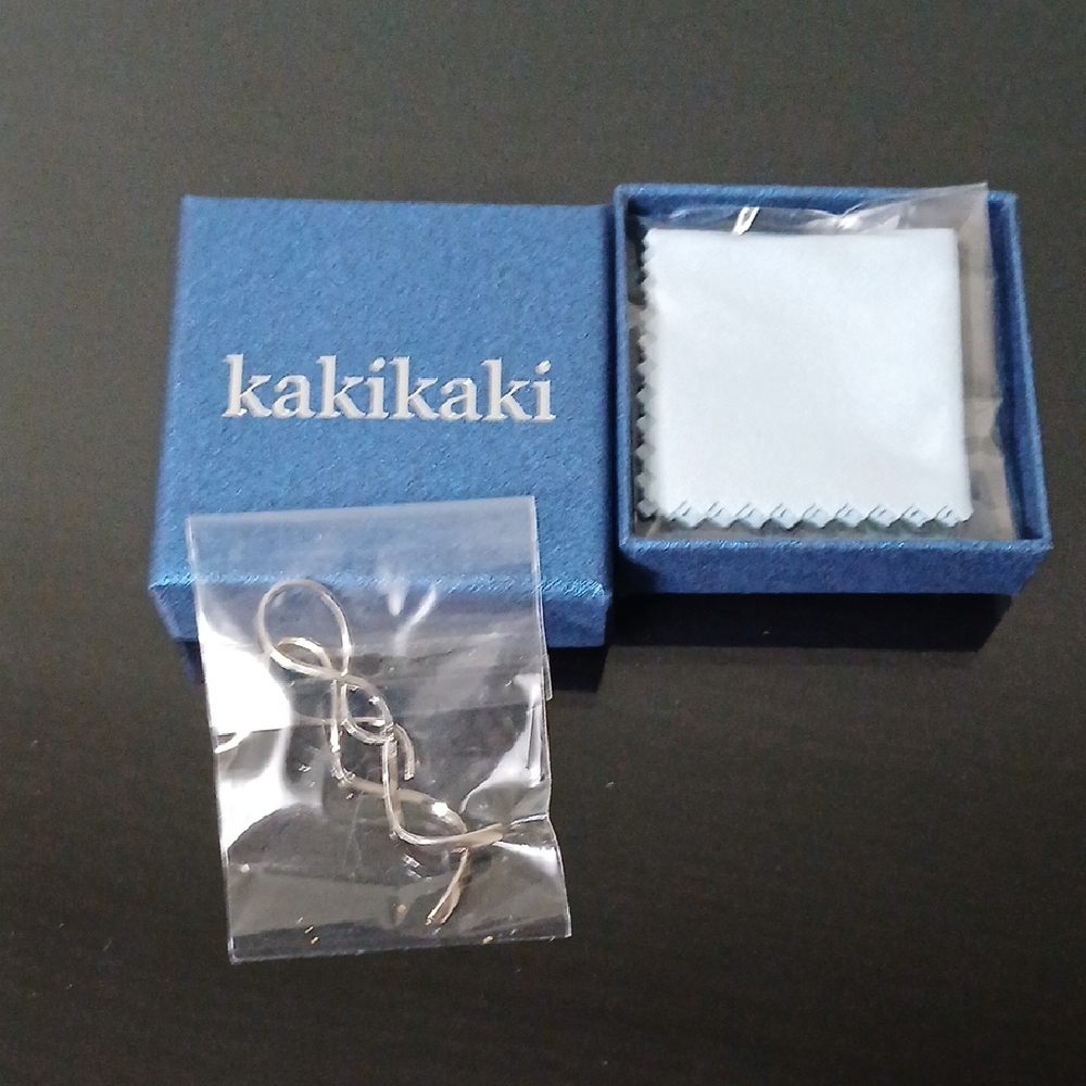Kakikaki Silver Earrings